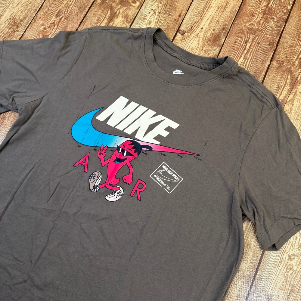 Nike Air Hot Soles Graphic T Shirt Mens Medium Gray Short Sleeve Cotton